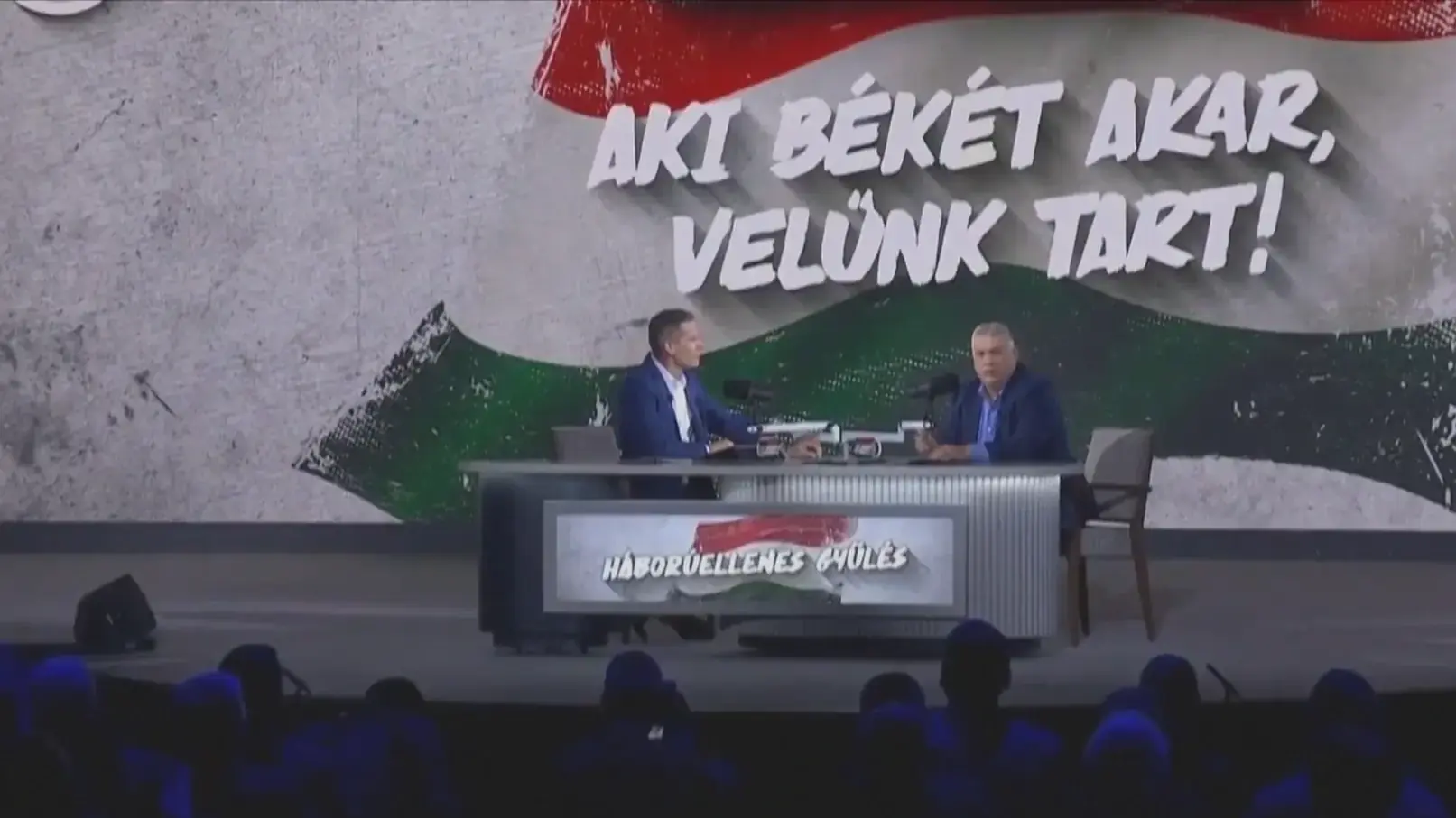 Thủ tướng Hungary cảnh báo châu Âu 'bên bờ vực chiến tranh'